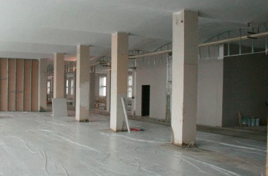 В МЖКХ напомнили об обязанности платить за капремонт владельцам нежилых помещений